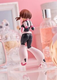 Descubre el apasionante mundo de Figura Ochaco Uraraka Hero Costume.