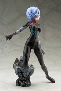 Descubre el apasionante mundo de Estatua You Can Not Redo Ayanami.