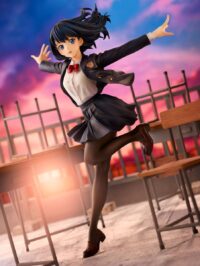 Descubre el apasionante mundo de Figura Rikka Takarada School Uniform.