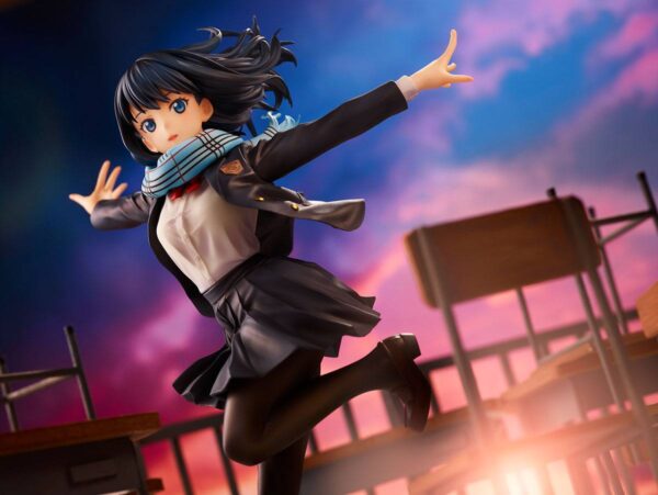 Descubre el apasionante mundo de Figura Rikka Takarada School Uniform.