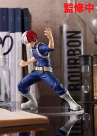 Descubre el apasionante mundo de Figura Shoto Todoroki Hero Costume.
