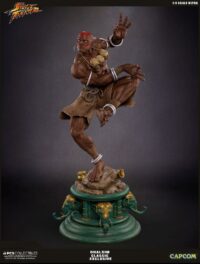 Descubre el apasionante mundo de Figura Street Fighter V Ultra Dhalsim.