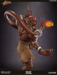 Descubre el apasionante mundo de Figura Street Fighter V Ultra Dhalsim.