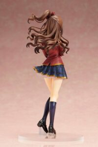 Descubre el apasionante mundo de Figura The Idolmaster Cinderella Girls Uzuki Shimamura.