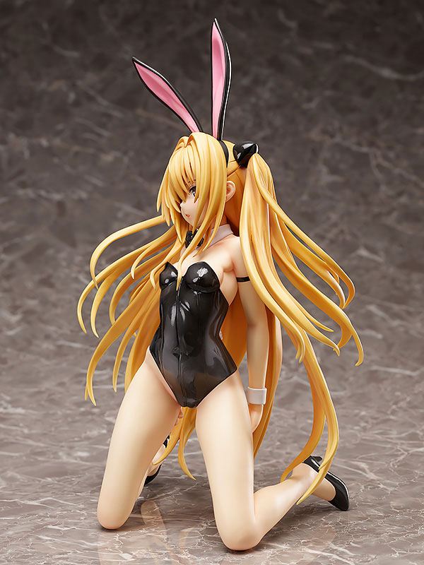 Descubre el apasionante mundo de Figura To Love-Ru Darkness Golden Darkness Bare Leg Bunny.
