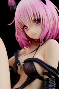 Descubre el apasionante mundo de Figura To Love-Ru Darkness Momo Velia Deviluke.