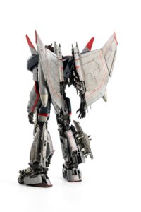 Descubre el apasionante mundo de Figura Transformers DLX Scale Blitzwing.
