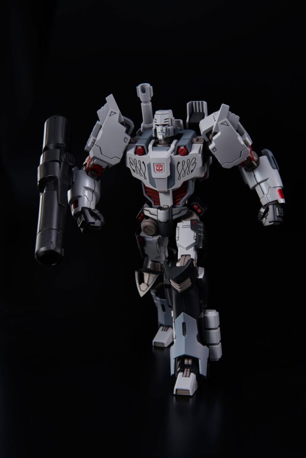 Descubre el apasionante mundo de Figura Transformers Furai Model Kit Megatron IDW Autobot.