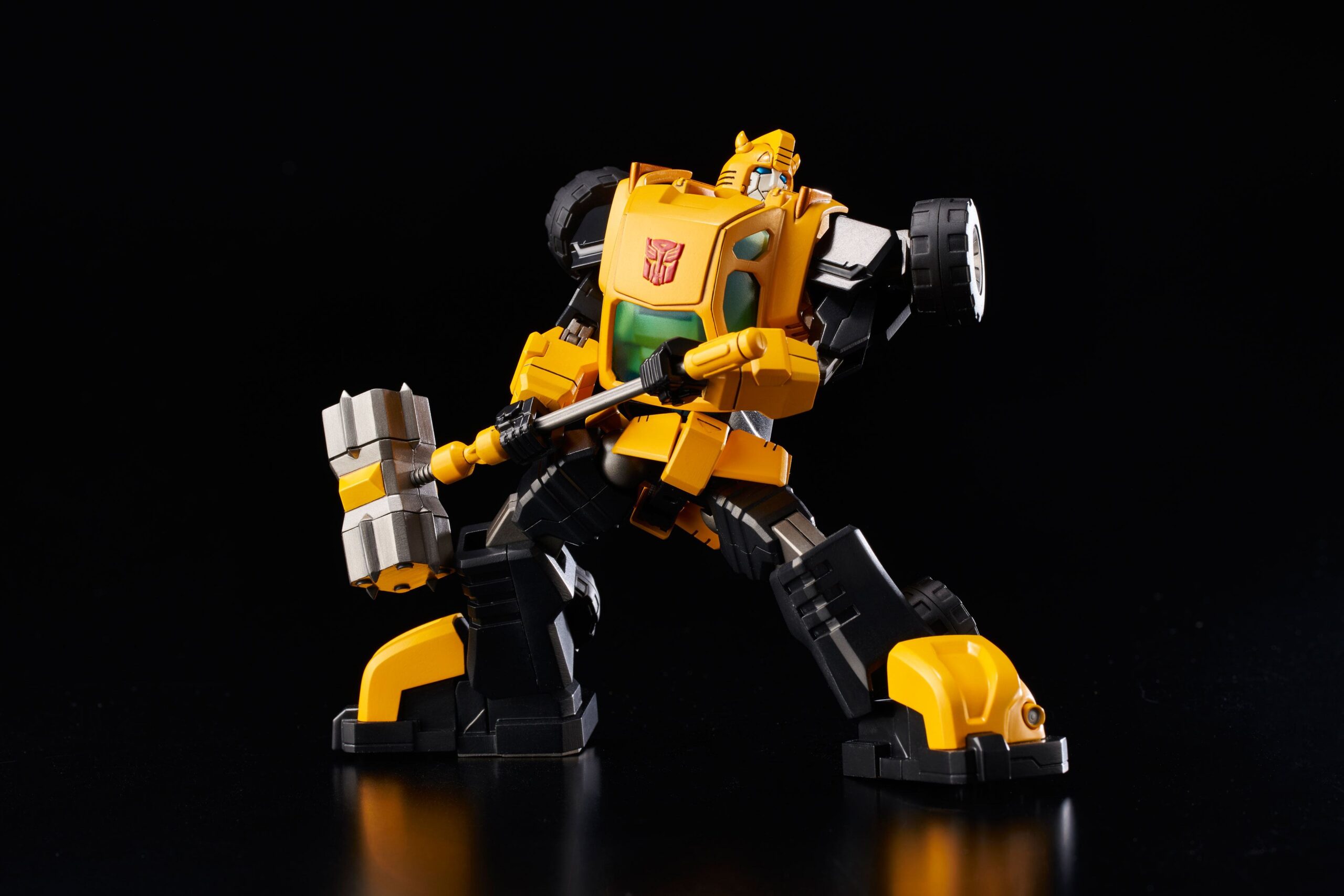 Descubre el apasionante mundo de Figura Transformers Furai Model Plastic Kit Bumblebee.