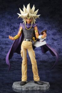 Descubre el apasionante mundo de Figura Yami Marik Yu-Gi-Oh!.