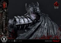 Descubre el apasionante mundo de Estatua Guts Berserker Armor Rage 67cm.