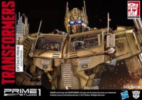 Descubre el apasionante mundo de Transformers Generation 1 Figura Optimus Prime Gold Version.