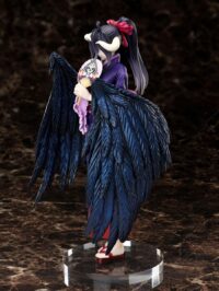 Descubre el apasionante mundo de Estatua Overlord Albedo Yukata.