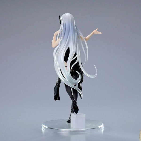Descubre el apasionante mundo de Estatua Coreful Echidna Mandarin.