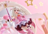Descubre el apasionante mundo de Estatua Illyasviel Von Einzbern Phantasm.