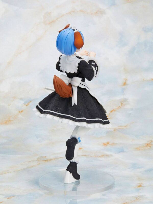 Descubre el apasionante mundo de Estatua Rem Memory Snow Dog.