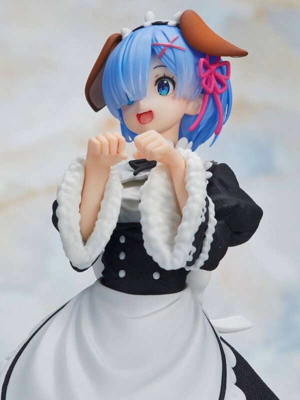 Descubre el apasionante mundo de Estatua Rem Memory Snow Dog.