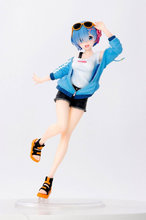 Estatua Rem Sporty Summer