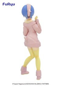 Descubre el apasionante mundo de Estatua Rem The Wolf Pastel Color.