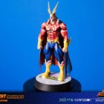 Descubre el apasionante mundo de Figura All Might Silver Age Standard.