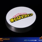 Descubre el apasionante mundo de Figura All Might Silver Age Standard.