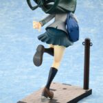 Descubre el apasionante mundo de Estatua Konekore Tsuyu Asui Uniform.