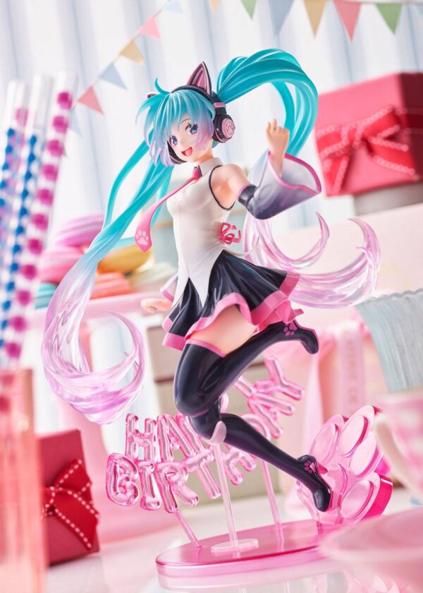 Descubre el apasionante mundo de Estatua Miku Birthday 2021 Happy Cat.