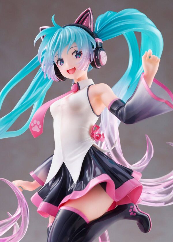 Descubre el apasionante mundo de Estatua Miku Birthday 2021 Happy Cat.