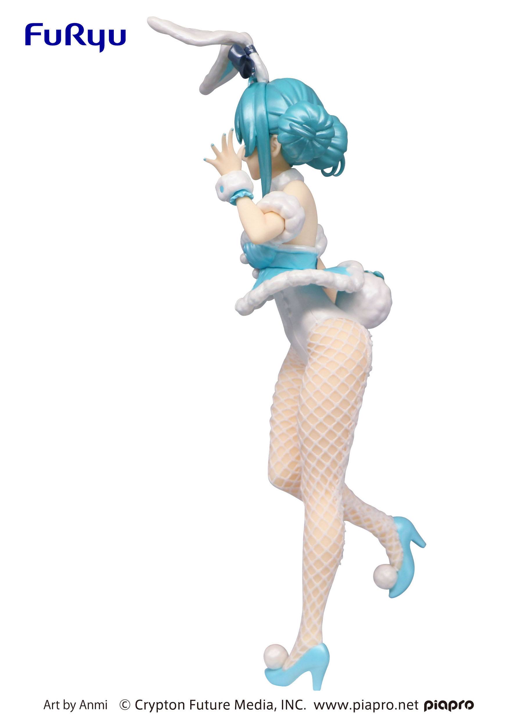 Descubre el apasionante mundo de Estatua Miku White Rabbit Pearl Color.