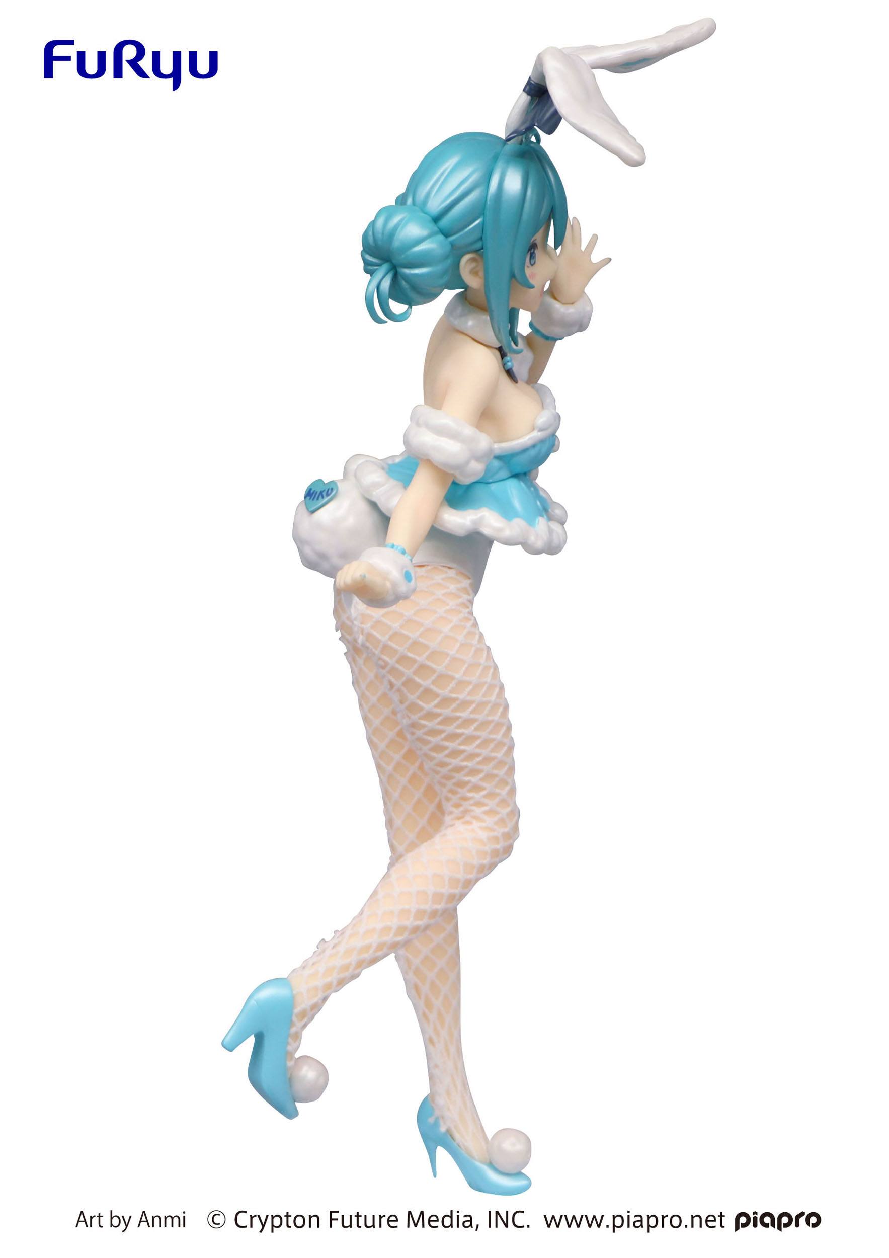 Descubre el apasionante mundo de Estatua Miku White Rabbit Pearl Color.