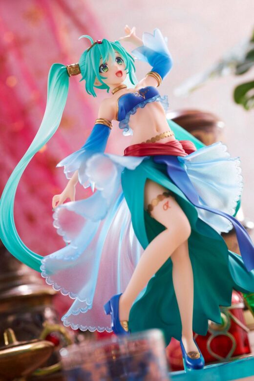 Estatua Princess Hatsune Miku Arabian