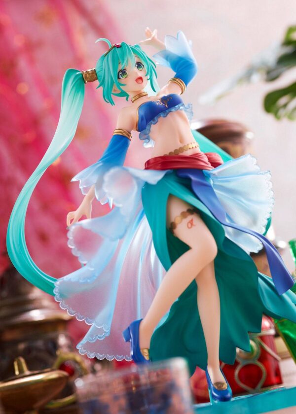 Estatua Princess Hatsune Miku Arabian