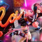 Descubre el apasionante mundo de Estatua Ram Neon City.