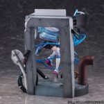 Descubre el apasionante mundo de Estatua Rem Neon City.