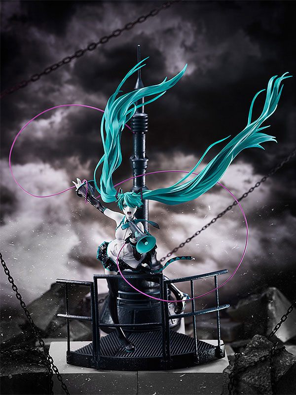 Descubre el apasionante mundo de Figura Miku Hatsune Love is War.