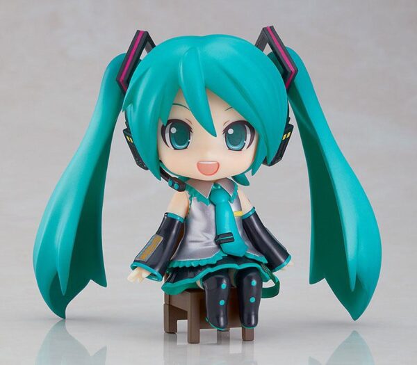 Descubre el apasionante mundo de Figura Nendoroid Swacchao Hatsune Miku.