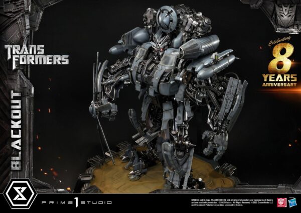 Descubre el apasionante mundo de Estatua Blackout Transformers.