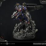 Descubre el apasionante mundo de Estatua Jetwing Optimus Prime Bonus Version.