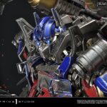 Descubre el apasionante mundo de Estatua Jetwing Optimus Prime Bonus Version.