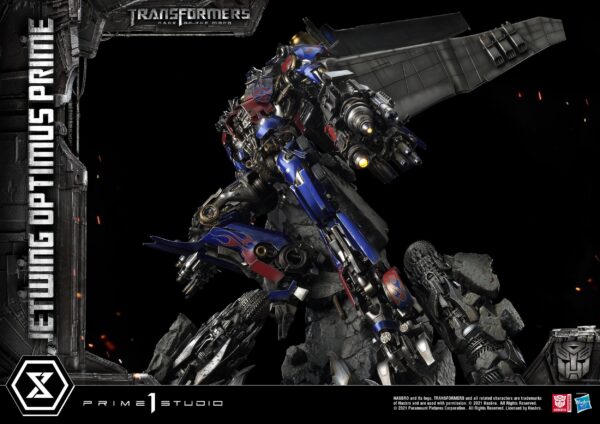 Descubre el apasionante mundo de Estatua Jetwing Optimus Prime Bonus Version.