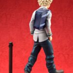 Descubre el apasionante mundo de Estatua Academy Katsuki Bakugo Uniform.