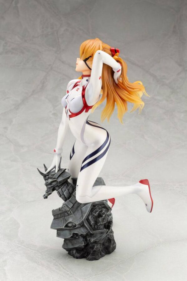 Descubre el apasionante mundo de Estatua Asuka Shikinami Langley White Plugsuit.