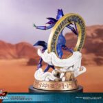 Descubre el apasionante mundo de Estatua Dark Magician Blue Version.