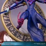 Descubre el apasionante mundo de Estatua Dark Magician Blue Version.