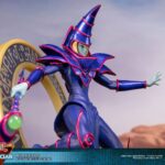 Descubre el apasionante mundo de Estatua Dark Magician Blue Version.