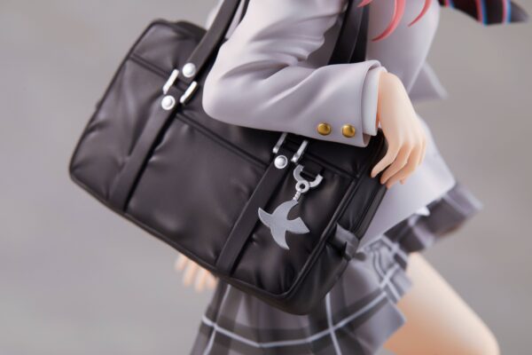 Descubre el apasionante mundo de Estatua Zero Two School Uniform.
