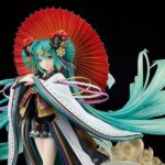 Estatua Hatsune Miku Land of the Eternal
