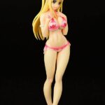 Descubre el apasionante mundo de Estatua Lucy Swimsuit Heart Max Cute.