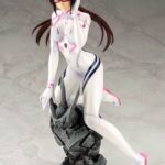 Descubre el apasionante mundo de Estatua Mari Makinami Illustrious White Plugsuit.