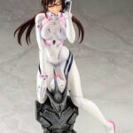 Descubre el apasionante mundo de Estatua Mari Makinami Illustrious White Plugsuit.